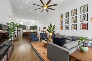 3200 Ross Avenue - Photo 1