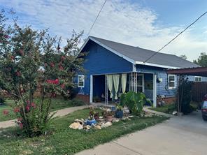 655 N Race Street - Photo 1