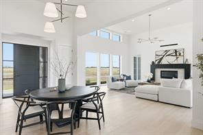 920 Waters Edge - Photo 18