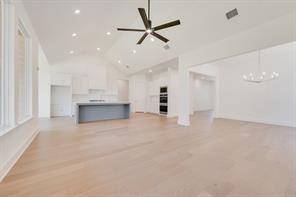 830 Montrose Drive - Photo 9