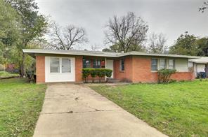 5413 Wedgwood Drive - Photo 2