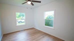 401 W Carolina Street - Photo 15