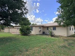105 W Elm Street - Photo 30