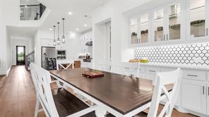 3807 Los Altos Boulevard - Photo 10