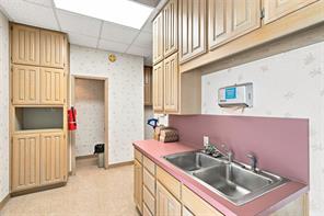901 Medical Centre Drive - Photo 15