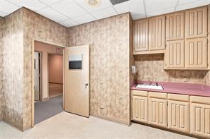 901 Medical Centre Drive - Photo 32