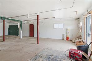 5601 Davis Boulevard - Photo 12