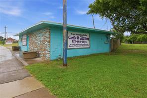 5601 Davis Boulevard - Photo 4