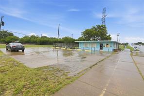 5601 Davis Boulevard - Photo 6