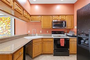 14400 Montfort Drive - Photo 10