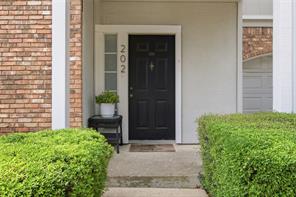 14400 Montfort Drive - Photo 2