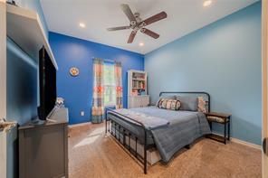 130 Arabian Court - Photo 17