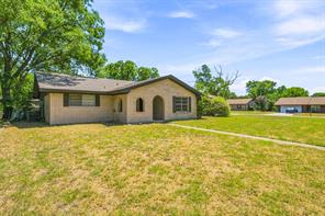 905 Meadowlark Lane - Photo 2