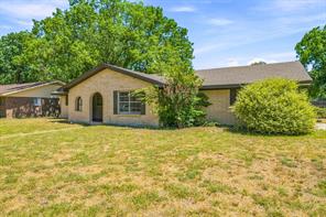 905 Meadowlark Lane - Photo 3