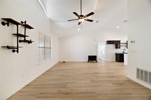 10891 Farm Road 1497 - Photo 3