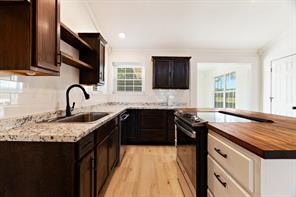 10891 Farm Road 1497 - Photo 8