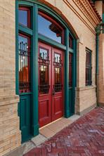 505 N Bridge Street - Photo 4