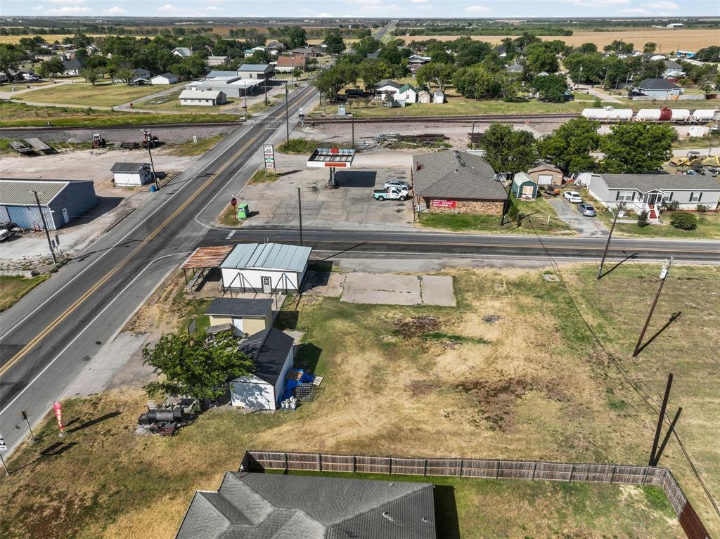 500 E Sycamore Street - Photo 5