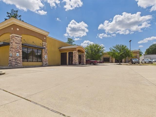 520 N Main - Photo 7