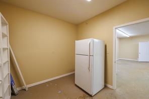 1518 14th st - Photo 28
