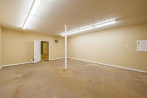 1518 14th st - Photo 30