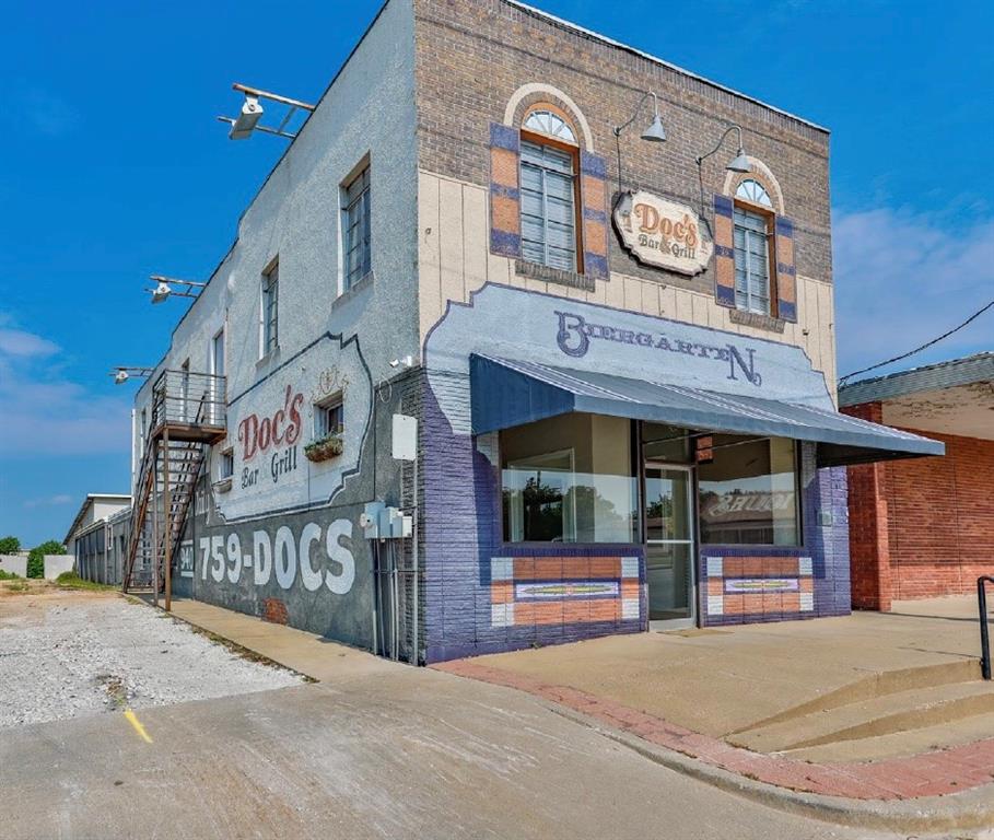 113 N Main Street - Photo 1