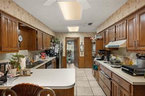 5792 FM  6 - Photo 11
