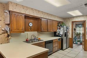 5792 FM  6 - Photo 12