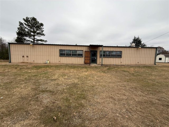 6597 Farm Road 1500