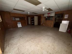 6597 Farm Road 1500 - Photo 12
