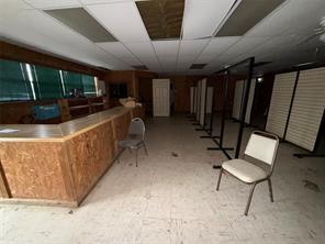 6597 Farm Road 1500 - Photo 3