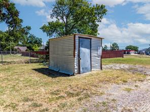 408 W Moore Avenue - Photo 13