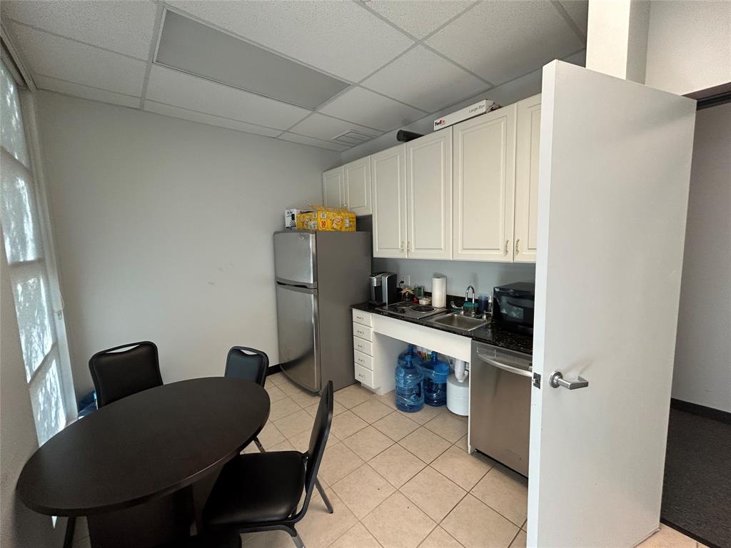 4700 Dexter - Photo 15