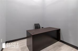 7000 Parkwood Boulevard - Photo 12