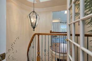 504 N Main - Photo 30
