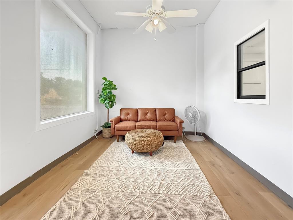 1403 Oak Knoll Drive - Photo 6