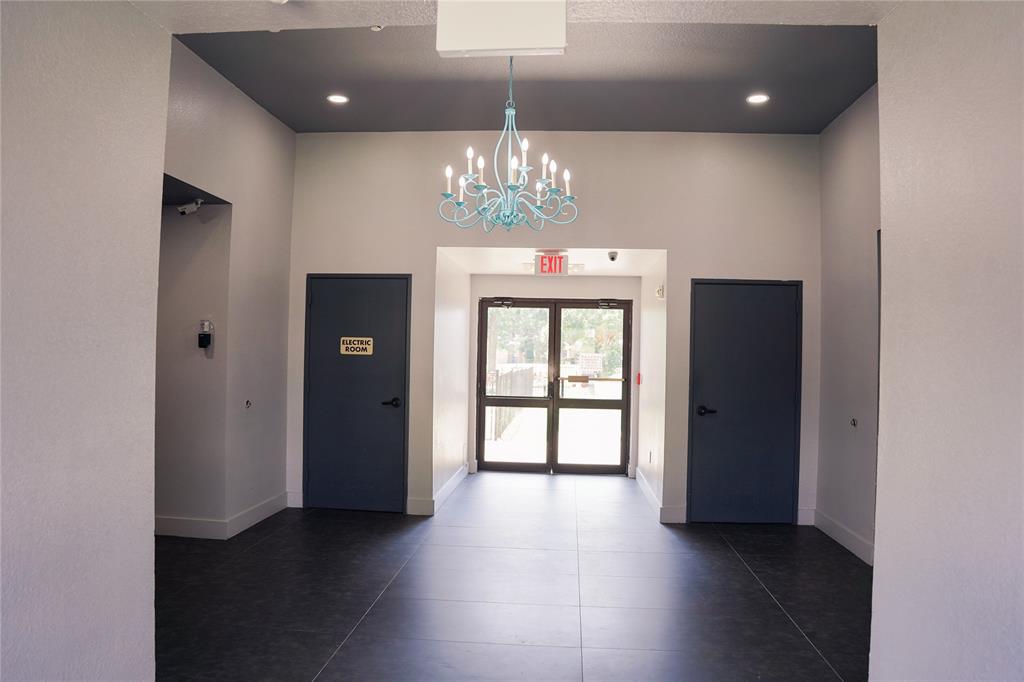 2705 Virginia Parkway - Photo 10