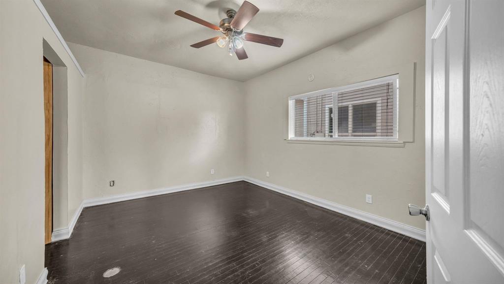 900 A E Hubbard Street - Photo 12