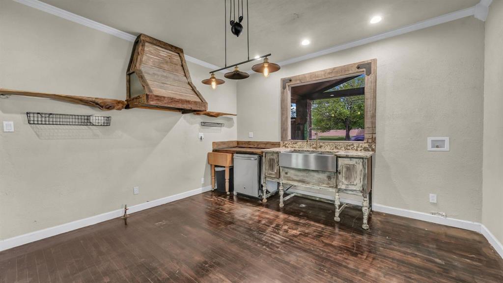900 A E Hubbard Street - Photo 22