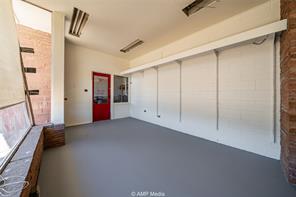 413 N Swenson Street - Photo 2