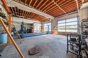413 N Swenson Street - Photo 9