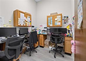 817 W Jefferson Boulevard - Photo 22