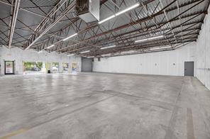 817 W Jefferson Boulevard - Photo 38