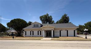 200 S Cedar Street - Photo 2