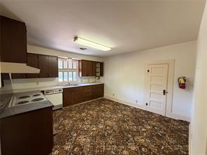 200 S Cedar Street - Photo 20