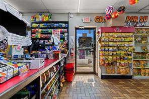 1833 Fm 730 N - Photo 16