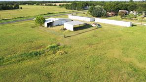 6240 Farm Road 1508 - Photo 3