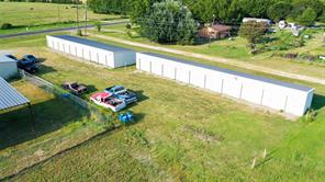 6240 Farm Road 1508 - Photo 6