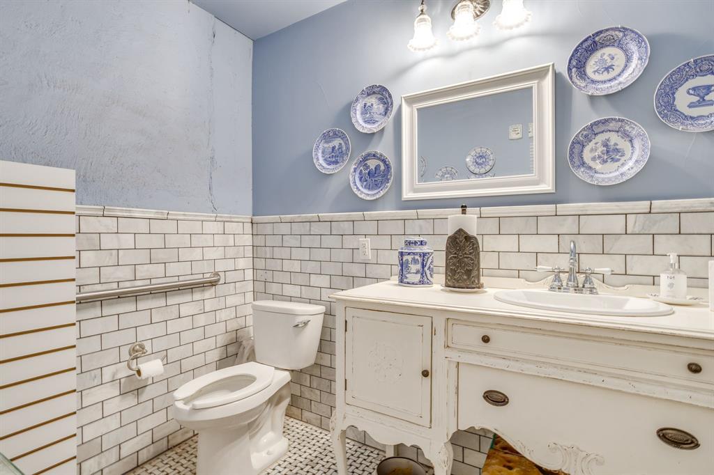 101 W Pearl Street - Photo 12