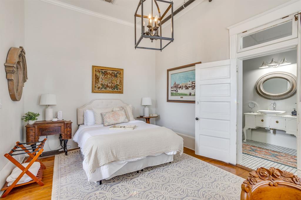 101 W Pearl Street - Photo 21